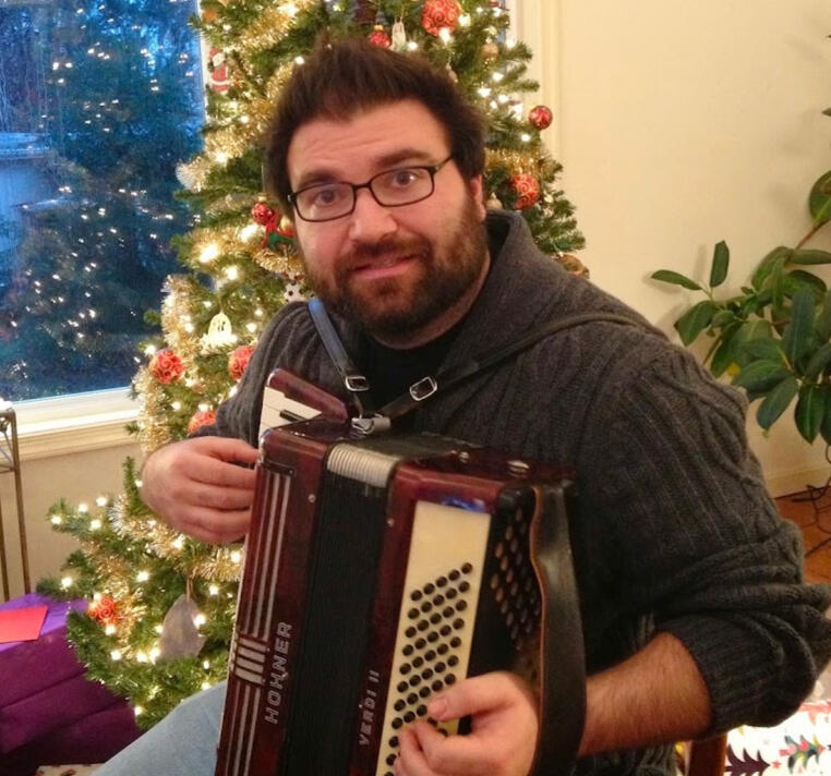 Mohsen Juris Accordian